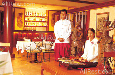 Royal Paradise Hotel 12